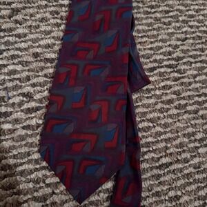 Mallory Church London Men's Tie Red Blue Pattern Old Money Quiet Luxury